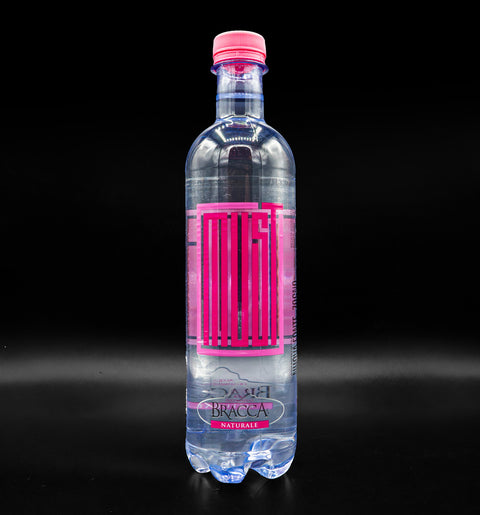 Acqua naturale